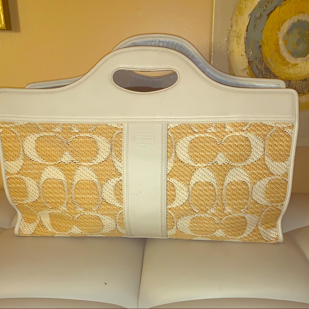 Rare Authentic Coach Signature Bag